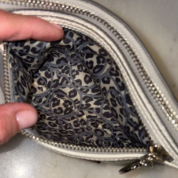 Coach Vintage Poppy Leather Crossbody Shoulder Bag - Picture 13 of 15